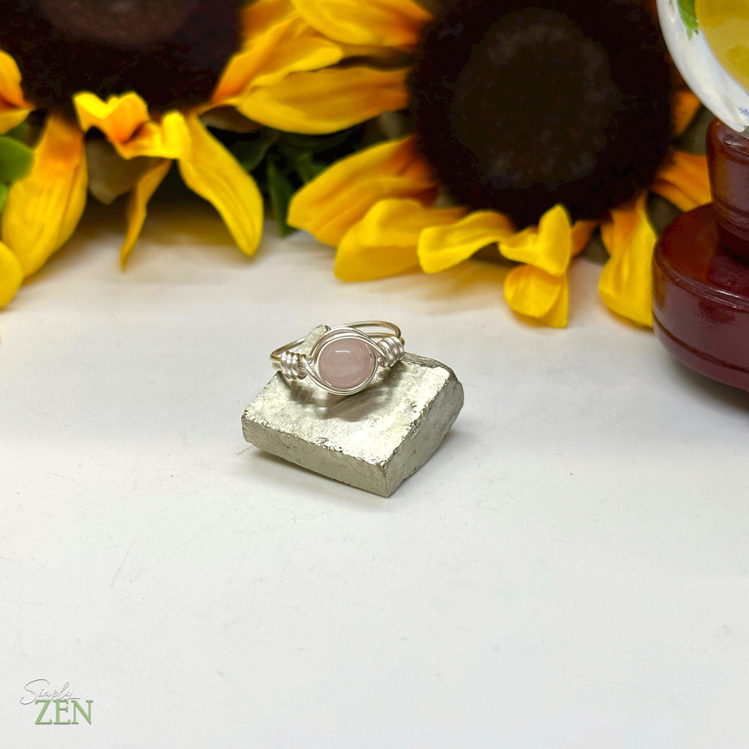 Rose Quartz Crystal Energy Ring | Silver Style